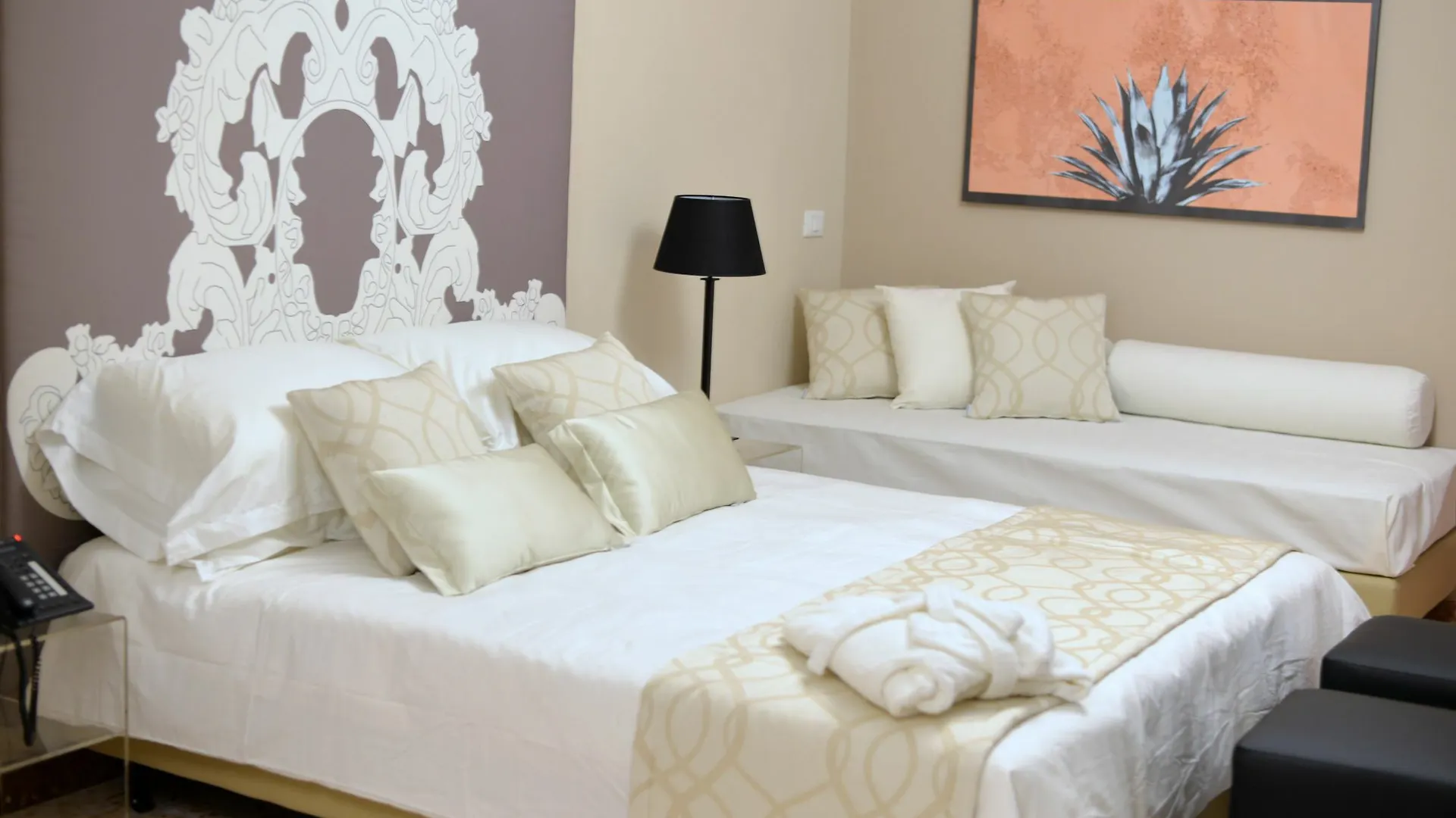 In Suite Palermo 2*,  Olaszország